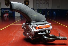Победивший в чемпионате двигатель Ferrari F1 продан на аукционе за 41 тысячу долларов