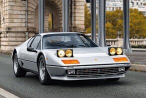 Красива, как Брижит Бардо: Ferrari 1982 года, принадлежавшая Жану-Полю Бельмондо выставлена на продажу