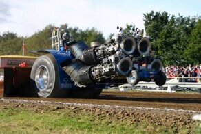 С этими махинами не страшны поездки к бабушке в деревню