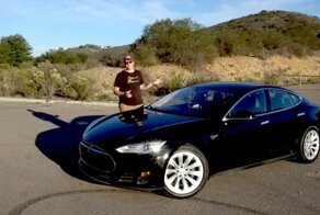 Оцените состояние Tesla Model S, которая проехала почти 700 тысяч километров