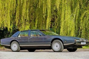 Aston Martin Lagonda — экстравагантный любимец шейхов, а также один худших автомобилей всех времен