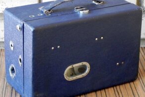 Заводной диктофон-чемодан: техника советского репортера