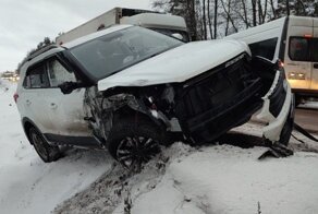 Авария дня. «Волшебный поцелуй» со встречной полосы