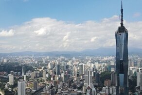 В Малайзии построили второй по высоте небоскреб в мире