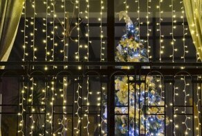 Выключайте на ночь гирлянды: эксперт рассказал, как избежать пожара