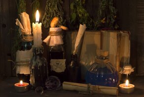 С какой целью правители древности принимали яды?