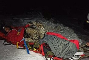 Собака спасла хозяину жизнь, согрев его своим телом