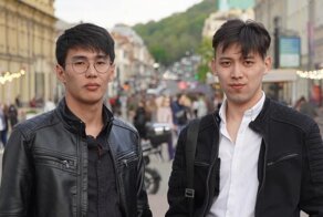 Эффект бумеранга? Казахскому оппозиционеру в Киеве выбили зубы