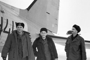 Зачем брать с собой пианино в путешествие на дрейфующей льдине: экспедиция Трешникова