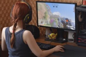 Девушка украла у отца 20 тысяч долларов и потратила их на онлайн-игру