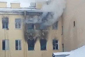 Пожар в историческом доме Петербурга локализован