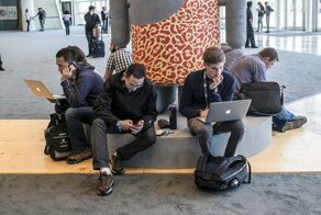 Большая аудитория — высокая ответственность: Бастрыкин считает необходимым приравнять блогеров к СМИ