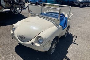 Забавный коротышка Subaru 360 1971 года выпуска