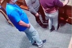 Заскучал на работе