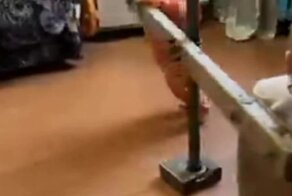 Необычная детская карусель