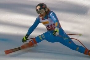 Жесткие кадры падения итальянской лыжницы Софии Годжи на скоростной трассе