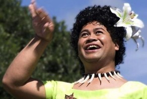 Золушки Самоа (3 фото)