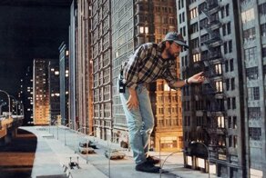 Фильмы, в которых для создания массивных сооружений использовались миниатюры