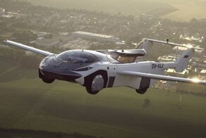 В Словакии прошел испытания и сертификацию самолет-автомобиль AirCar