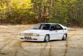 Дорожный автомобиль "Группы B": Почему Citroen выкупал спортивные BX 4TC у клиентов?