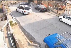 Подборка ГИФ с автомобилями и мотоциклами