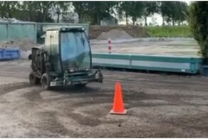 Неудачный трюк рабочего повеселил его коллег