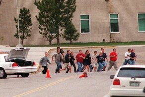 Движение «Колумбайн» в России признано террористическим: почему и что за этим следует?