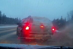 И был таков! Неудачный обгон на трассе в Удмуртии