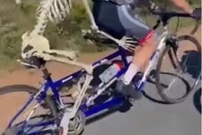 Некромант на велопрогулке