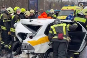 Московский миллиардер на «Mercedes-Benz» устроил массовое ДТП на Рублевском шоссе