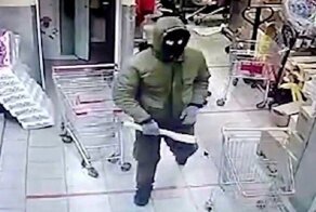 Появились подробности разбойного нападения на магазин в подмосковной Истре
