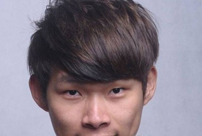 Мужика превратили в девушку (16 фото)