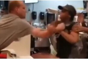 Кассир смогла постоять за себя