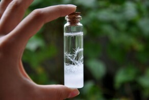 «Штормгласс»: Как потомок Карла II изобрёл удивительный предсказатель погоды в склянке