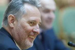 Почему украинский олигарх Фирташ вцепился в Севастополь