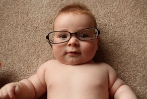 Прикольные детишки в очках (45 фото)