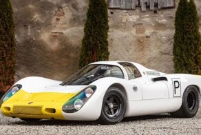 Легенда старой школы: на аукцион выставят гоночный Porsche 907 1968 года выпуска