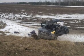 Авария дня. Пассажирка такси и её маленькая внучка погибли в ДТП в Гродненской области