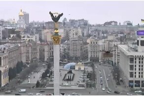 Во время прямой трансляции из Киева в кадр влетел дрон, предлагающий купить гараж