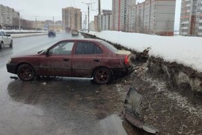 Уклоняйтесь, сударь! Водитель «Ларгуса» спровоцировал ДТП в Чебоксарах