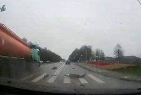 «Навигатор ввёл в заблуждение: неудачная попытка проехать на красный сигнал светофора