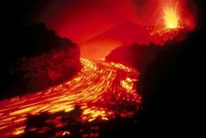 Потоки лавы (24 фото)