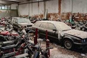 Заброшенный автосалон BMW в Испании— золотая жила для любителей классических автомобилей