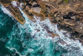 Вода и камни: красочные аэрофотоснимки из Австралии