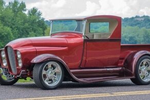 Кто-то потратил более 200 000 долларов на этот кастомный пикап Ford, и теперь продаёт его в три раза дешевле