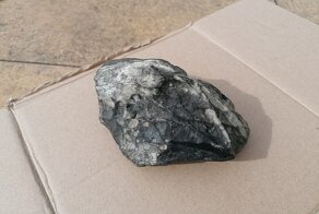 Британец нашёл "метеорит" недалеко от своего дома