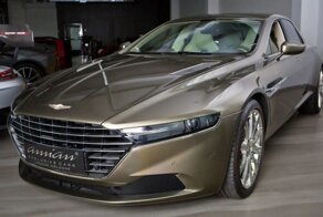 Седан Aston Martin Taraf с небольшим пробегом, который стоит больше миллиона долларов