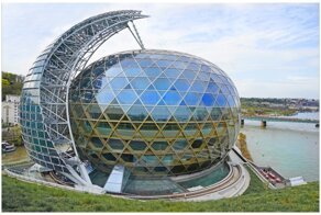 Круглое тащить, квадратное катить: 20 округлых, шарообразные и прочих обтекаемых архитектурных объектов