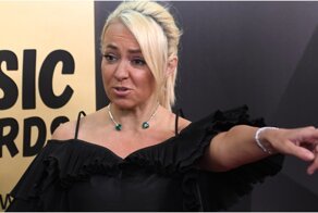 Яна Рудковская осудила Барских, который кинул своих фанатов на деньги