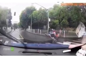 Велосипедист не пострадал благодаря своей удаче